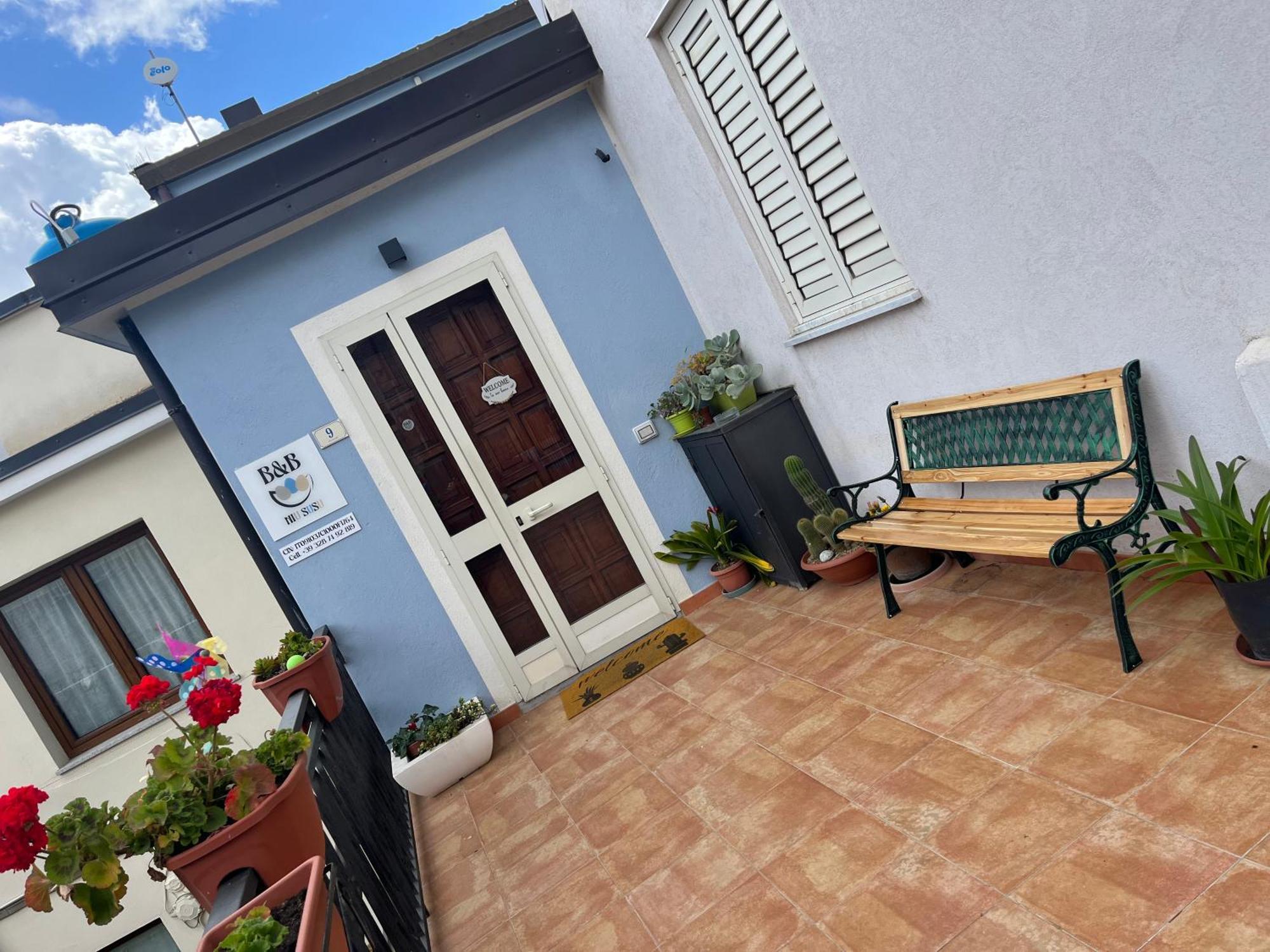 B&B Niu Susu Lanusei Eksteriør billede